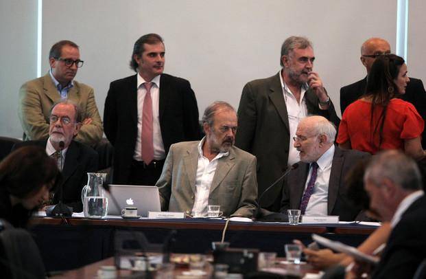 Apoyo de economistas para el acuerdo con los fondos buitre