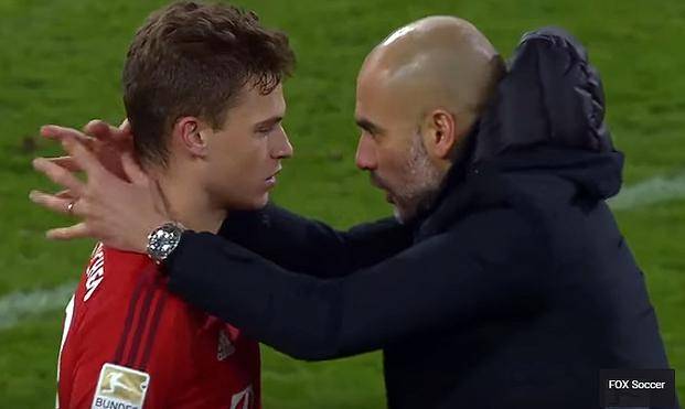 Guardiola y las efusivas indicaciones a un jugador del Bayern