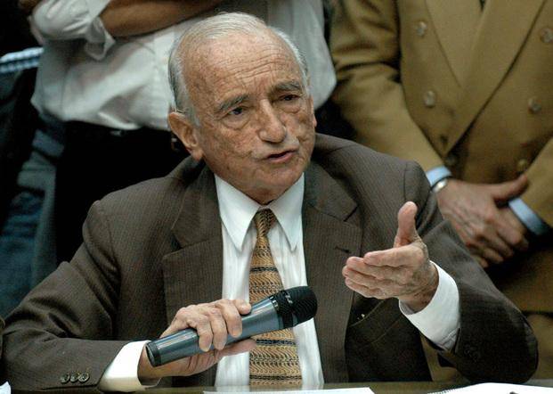 Murió Aldo Ferrer, un economista,  que dejó su sello