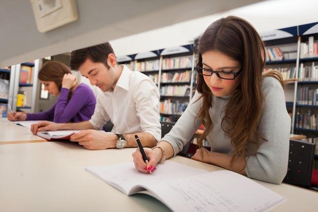 Las 8 carreras que concentran el 80% de la demanda laboral