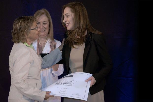 Directora del hospital "Noel H. Sbarra" fue distinguida por Vidal