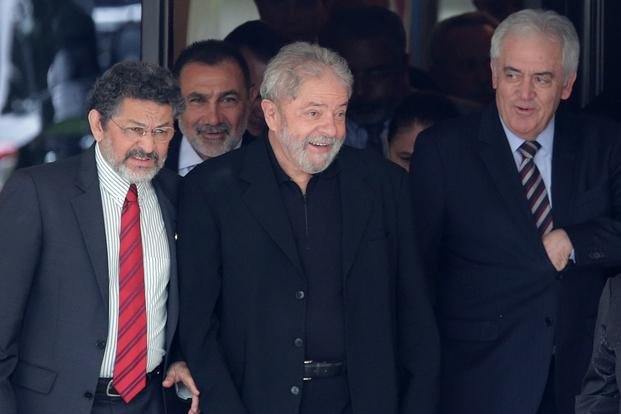 En Brasil ya hacen apuestas
sobre si Lula terminará preso