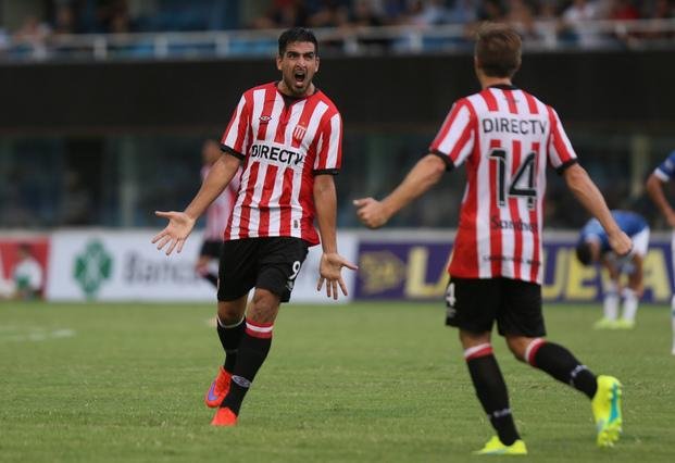 Viatri: "la presión la tiene el otro equipo que hace seis años que no gana"