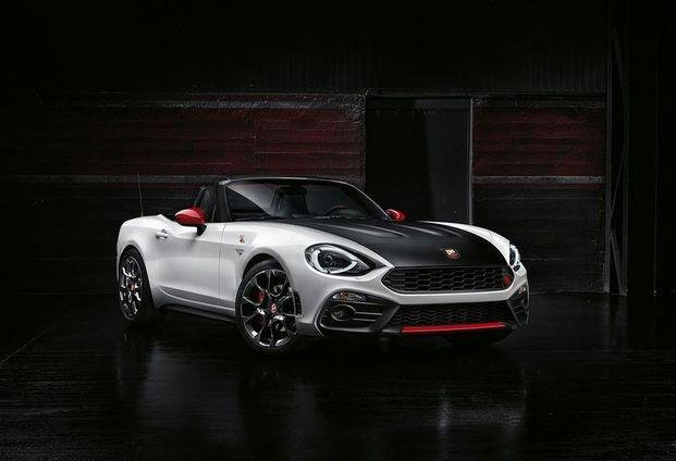 Fiat presentó la versión  deportiva del 124 Spider