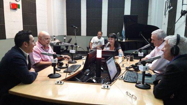 Cómo fue el último programa radial que condujo Roberto Perfumo por Radio Nacional