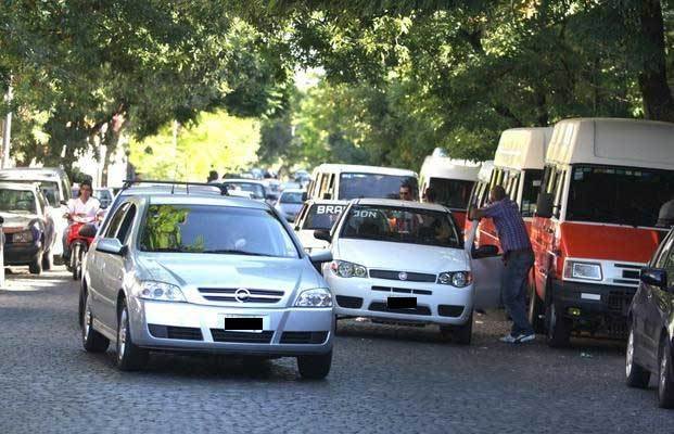 Transporte escolar: en promedio ya sale $1.000 mensuales por alumno