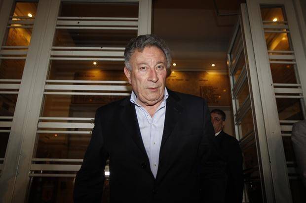 Segura tuvo que salir a desmentir la renuncia de Lammens