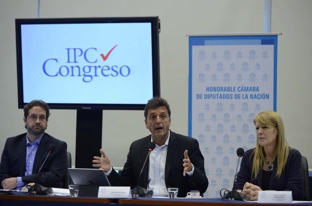 Desde el massismo advierten al Gobierno que no los van a llevar "a los sopapos"