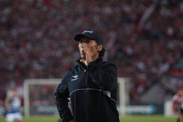 Troglio dejó de ser el técnico de Gimnasia por decisión de la CD