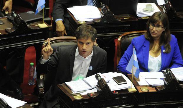 Kicillof calificó como "un exceso del Ejecutivo" el acuerdo con los holdouts