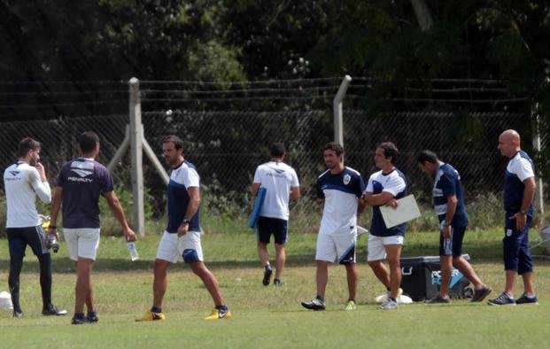 Yllana se calzó el buzo y ya tiene el equipo para el viernes