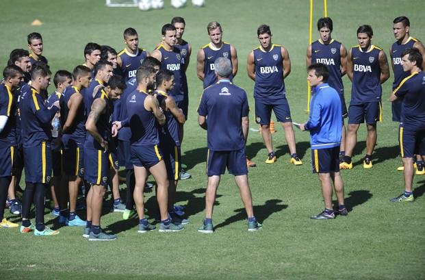 Osvaldo trabajó con normalidad y podría volver ante Lanús