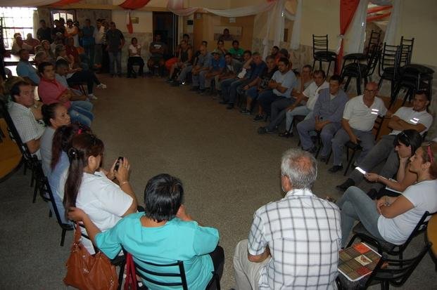 En Berisso sigue el conflicto con los municipales
