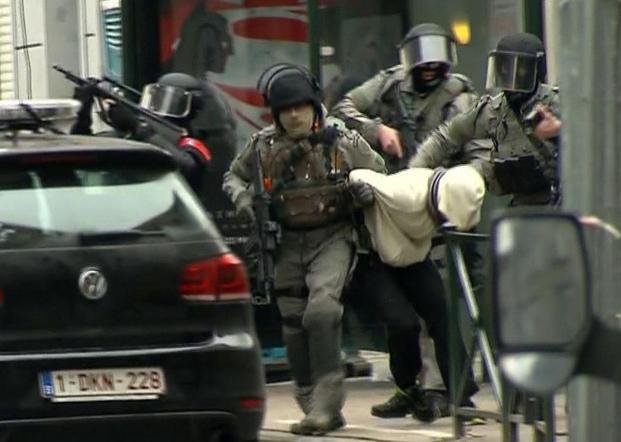 Detienen al sospechoso de los atentados de noviembre en París