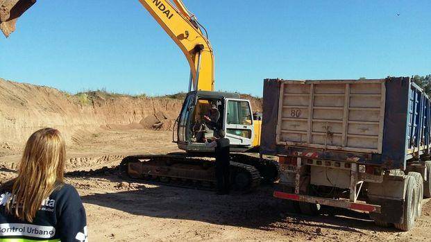 Clausuran otras tres canteras por extracción ilegal de tierra