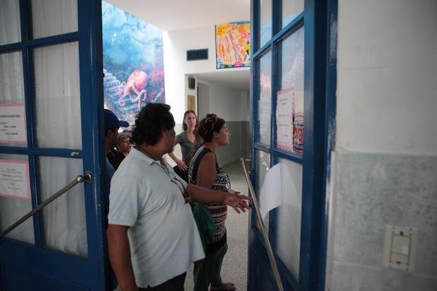 Crece el malestar por la falta de clases en 1 y 38