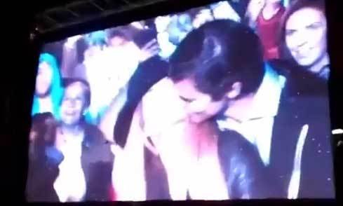 Macedo y Urtubey a los besos 
en el recital de Ricky Martin
