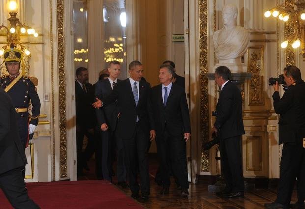 Obama visita la catedral porteña