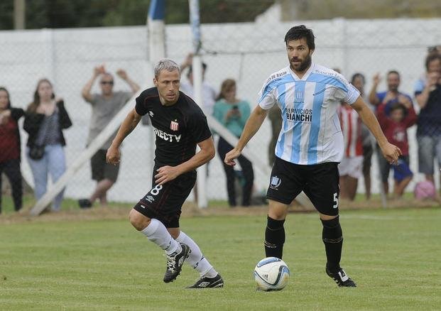 Con Verón padre e hijo, el León viaja a Verónica