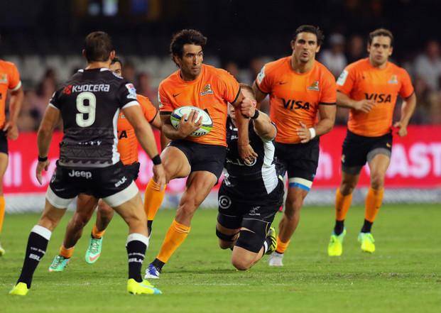 Aspirina Pérez mete seis cambios en los Jaguares