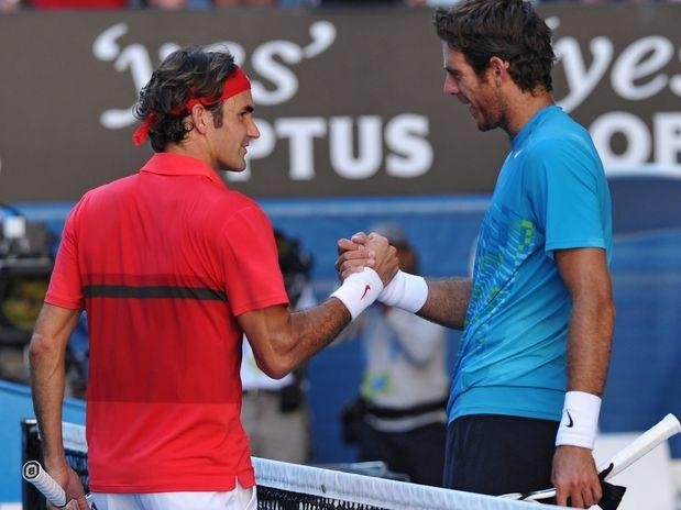 Federer se bajó del partido contra Del Potro, que se mide con Zeballos