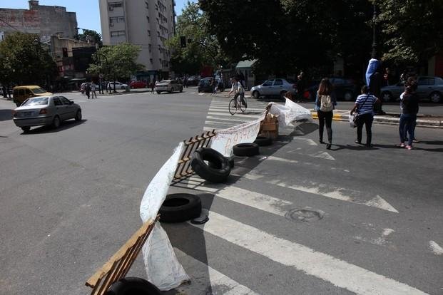 El protocolo, con polémica