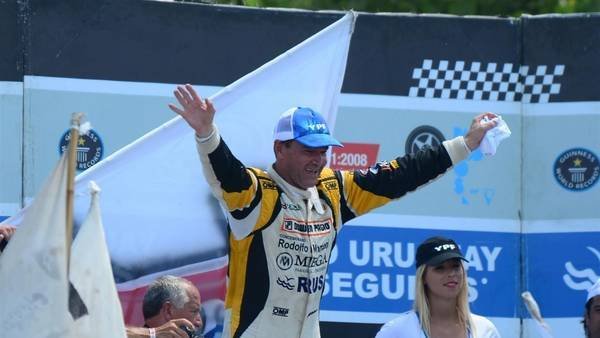 "Gurí" Martínez, logró su primera victoria y es el nuevo líder del TC