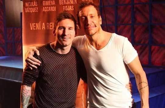Lionel Messi llegó al teatro