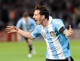 Messi habla de Messi y explica por qué no juega igual en Barcelona que en la Selección