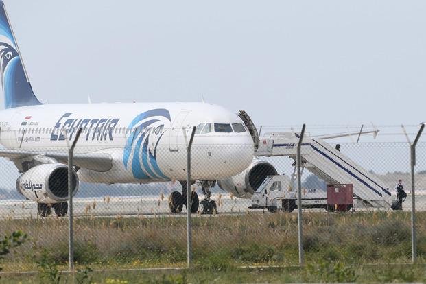 Finalizó el secuestro de un avión egipcio