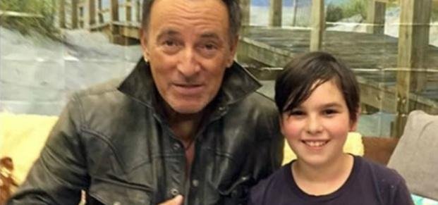 Bruce Springsteen le mandó una nota a la maestra de uno de sus fans