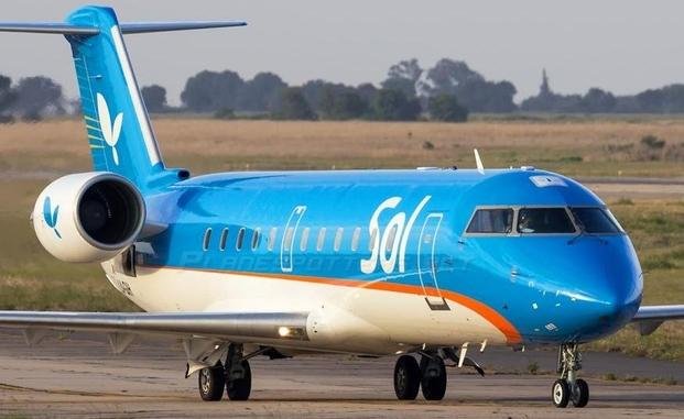 La línea aérea Sol anunció cese de sus operaciones
