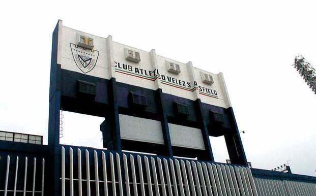 Un jugador de Vélez la pasó muy mal durante un asalto en la concentración del club de Liniers