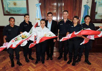 Ritondo distinguió a mujeres de la Policía de la provincia de Buenos Aires