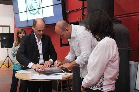 Martiniano Molina firmó un convenio marco para formalizar un Sistema de Salud Integrado