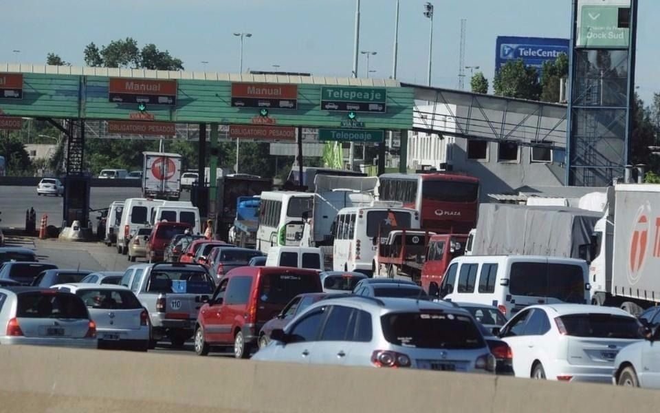 La Justicia frenó los aumentos de peajes en la Autopista y en Ruta 2