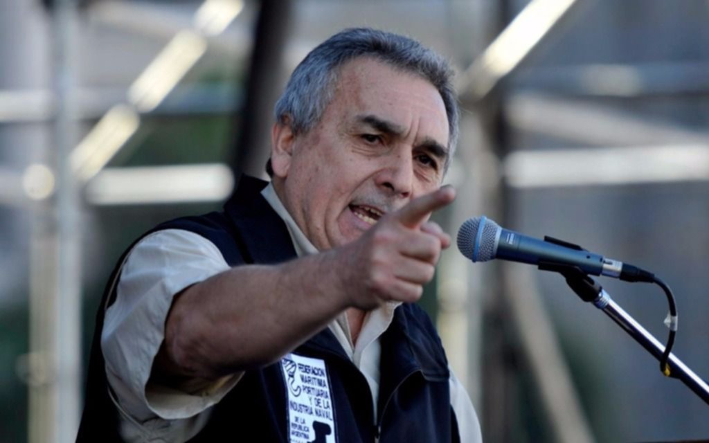 Se tensa cada vez más la relación entre el Gobierno y la CGT