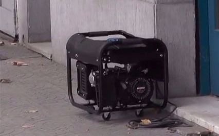 Video: trastornos por la falta de luz y agua en 1 y 64