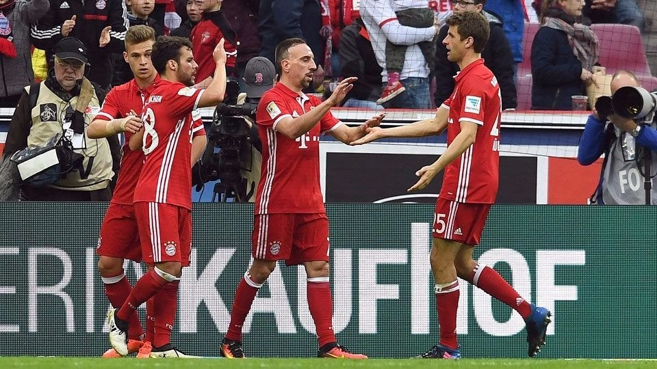 Bayern Munich más líder que nunca en la liga alemana