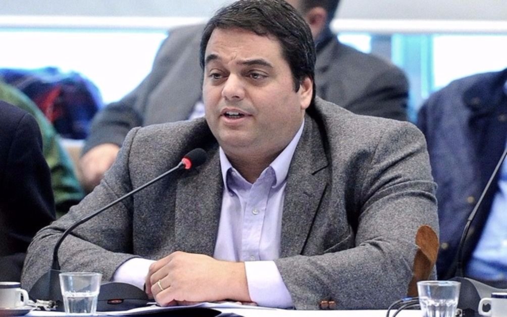 Triaca apuntó contra la dirigencia sindical: los acusó de "romper mesas de diálogo"