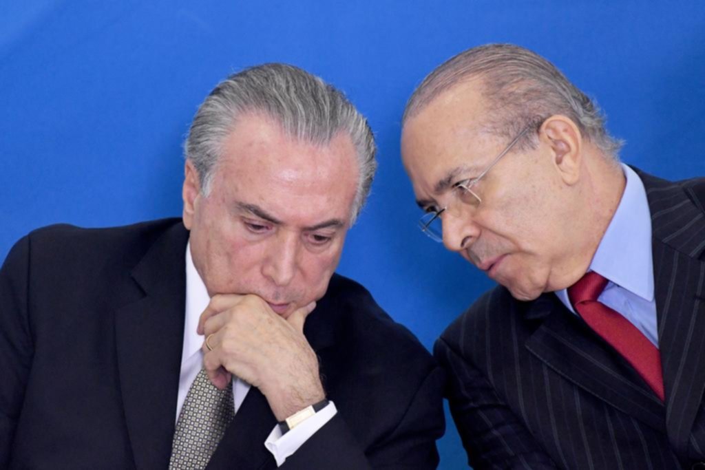 Investigarán a ministros de Temer por corrupción