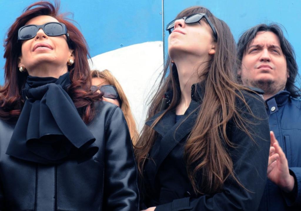 Empieza el desfile de la familia Kirchner por Comodoro Py