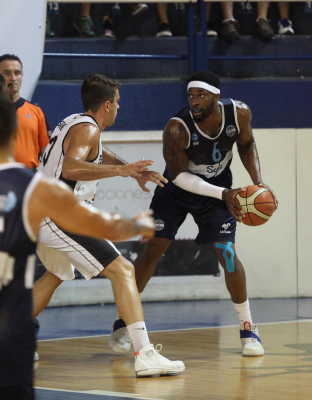 El Lobo “desplumó” al Bataraz