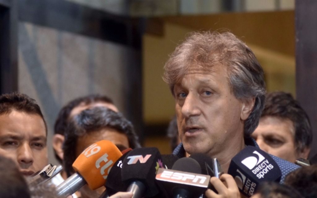Tras la reunión en Agremiados se mantiene el paro y el fútbol no vuelve