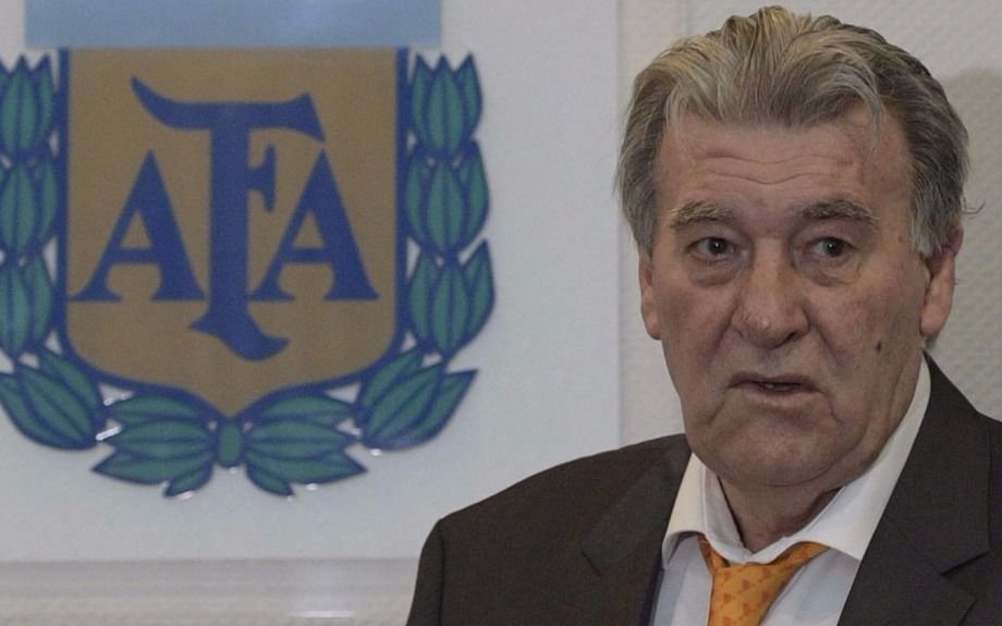 Pérez: "la solución no llegará estando de paro"