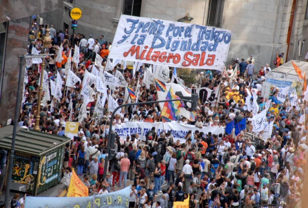 Varios sectores de la oposición acompañaron a la central obrera