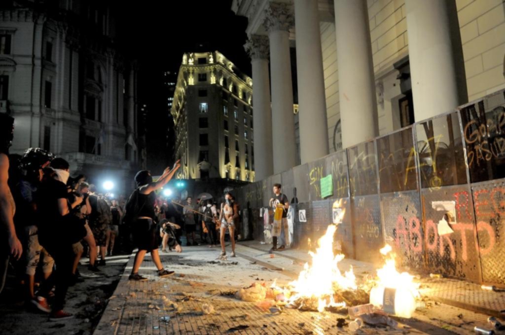 Incidentes en la catedral