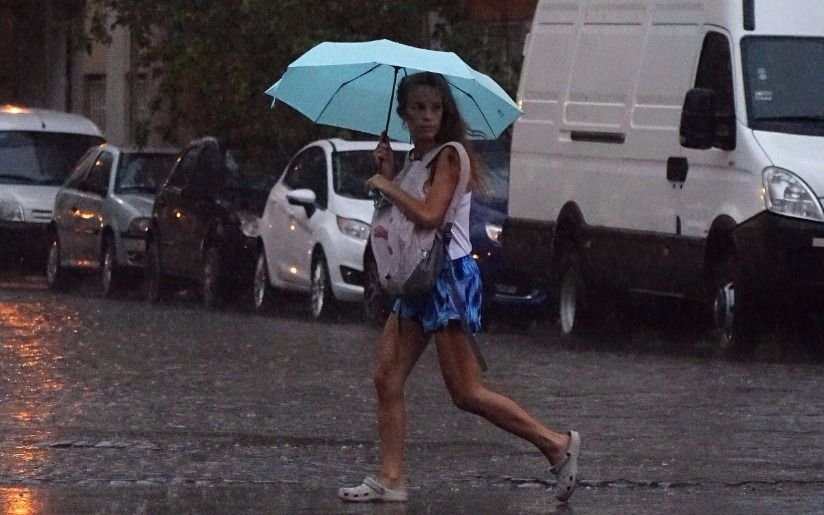 Jueves con lluvias, todo el día