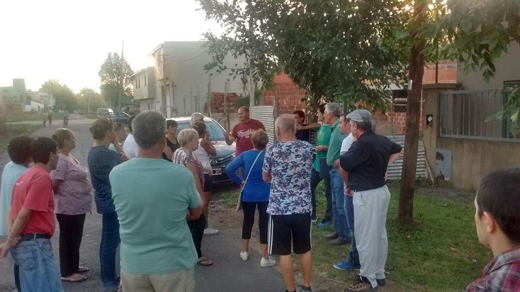 Hartos del riesgo sanitario claman por tener cloacas