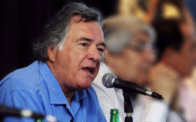 Barrionuevo: "Macri  me llamó enojado, porque es un chico  caprichoso"